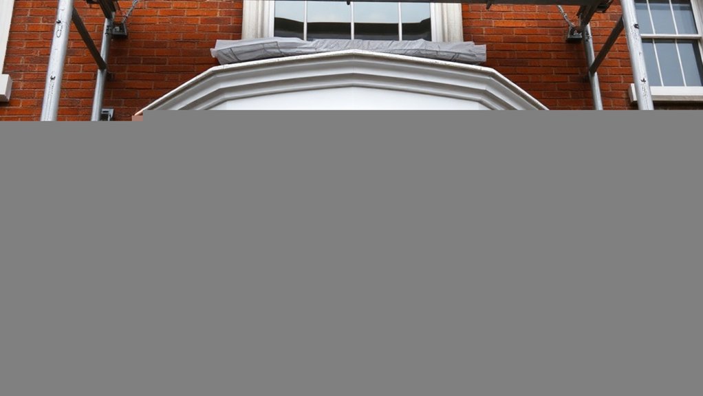 Bay Windows Camberwell